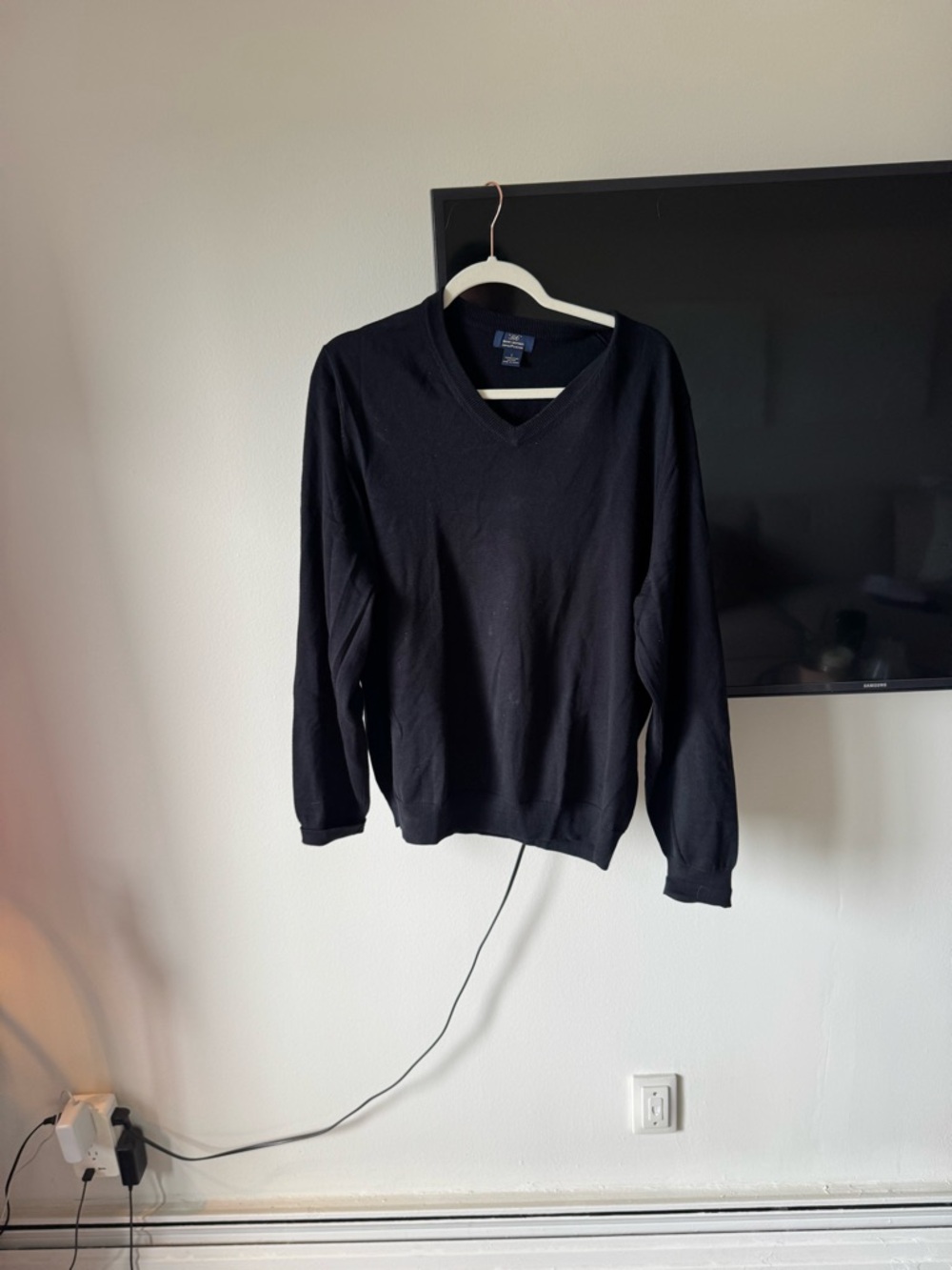 Brooks Brothers Black V-Neck Men's Sweater